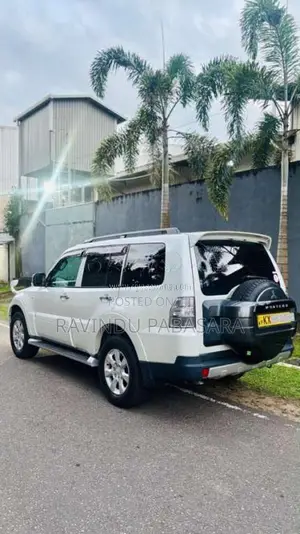 Mitsubishi Montero 2013 SUV (Used)
