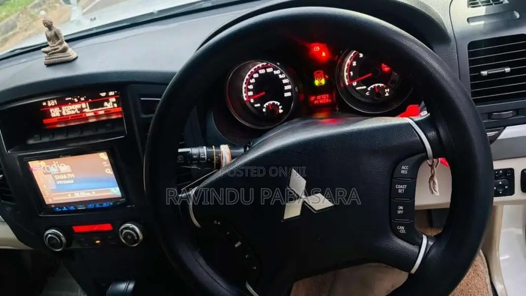 Mitsubishi Montero 2013 SUV (Used)