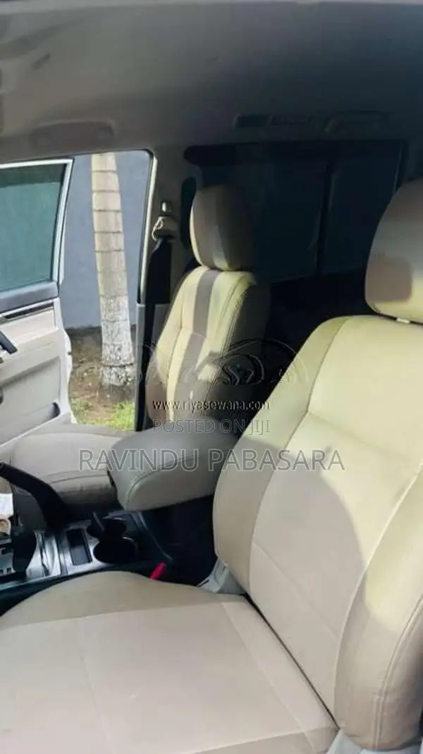 Mitsubishi Montero 2013 SUV (Used)