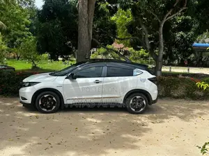 Honda Vezel 2014 SUV (Used)