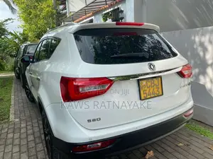 DFSK 580 2019 SUV (Used)