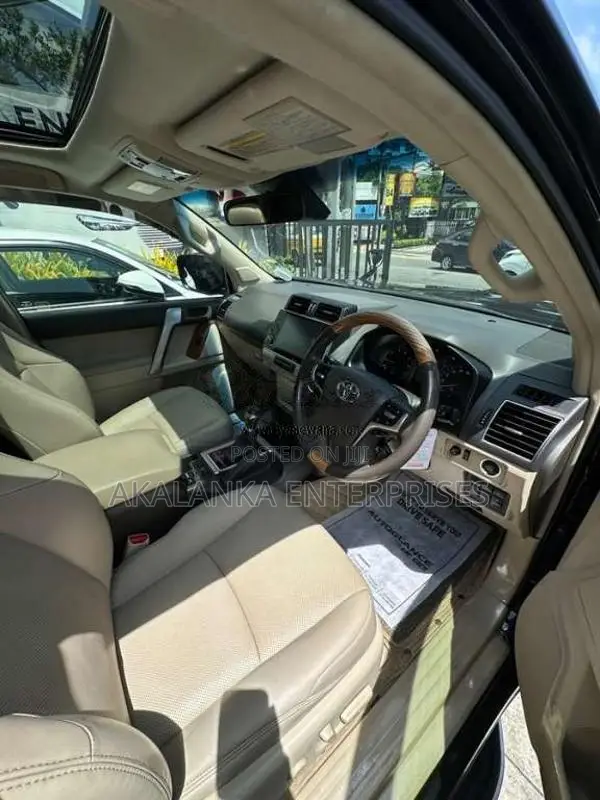 Toyota Land Cruiser Prado TX 2017 SUV (Used)