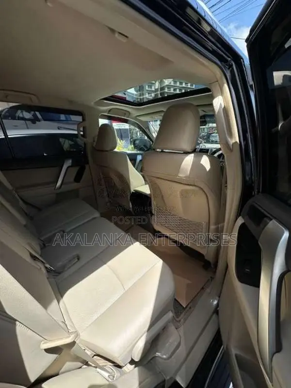 Toyota Land Cruiser Prado TX 2017 SUV (Used)