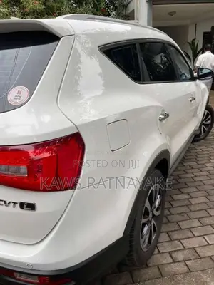 DFSK 580 2019 SUV (Used)