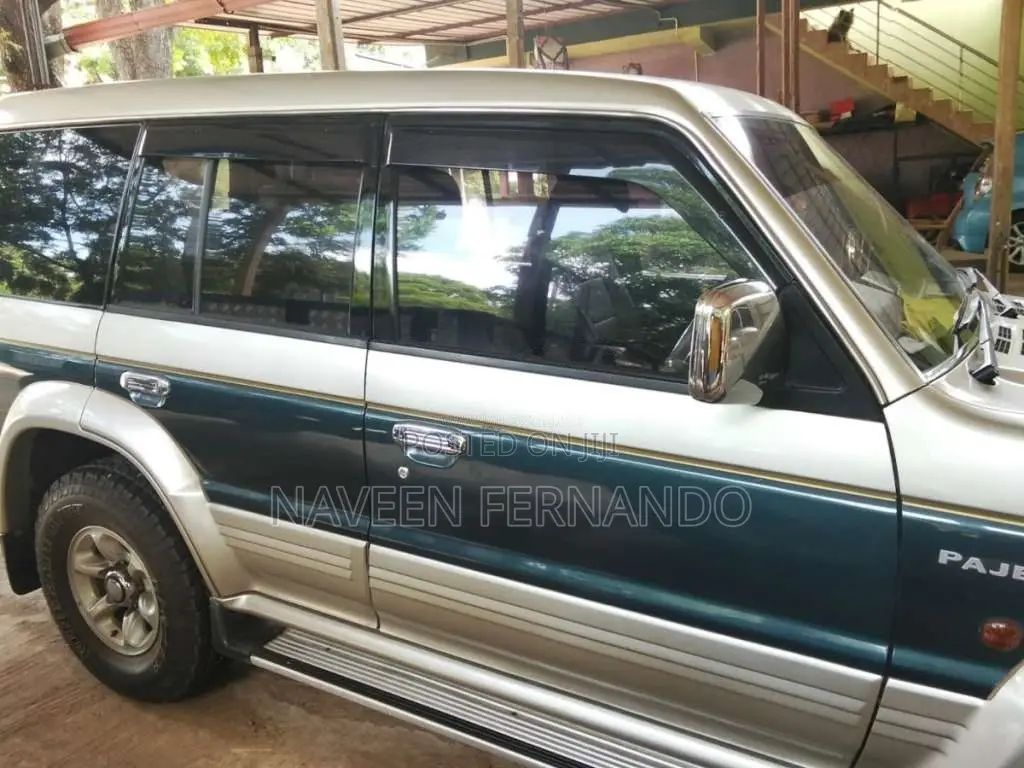 Mitsubishi Pajero 2013 SUV (Used)