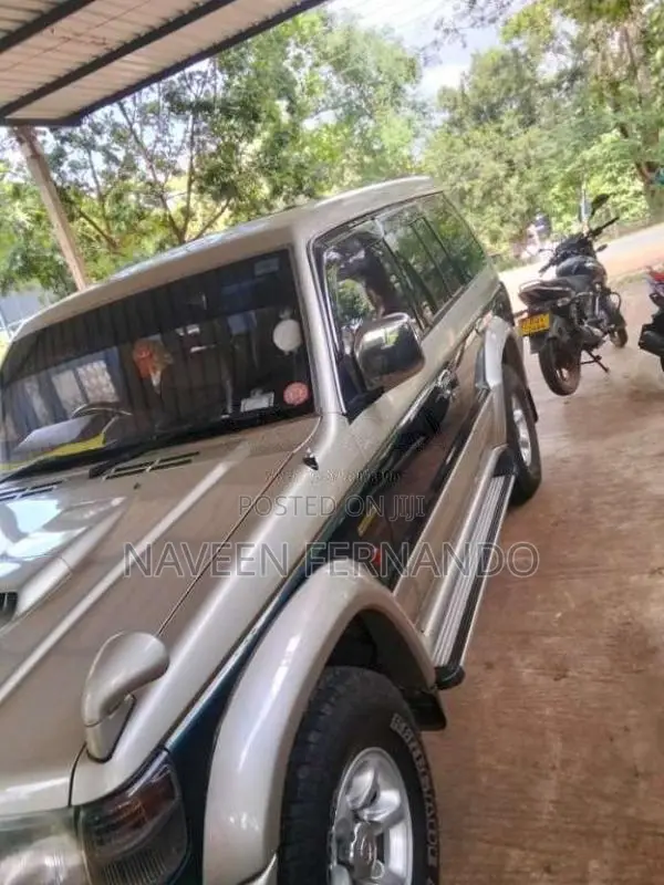 Mitsubishi Pajero 2013 SUV (Used)