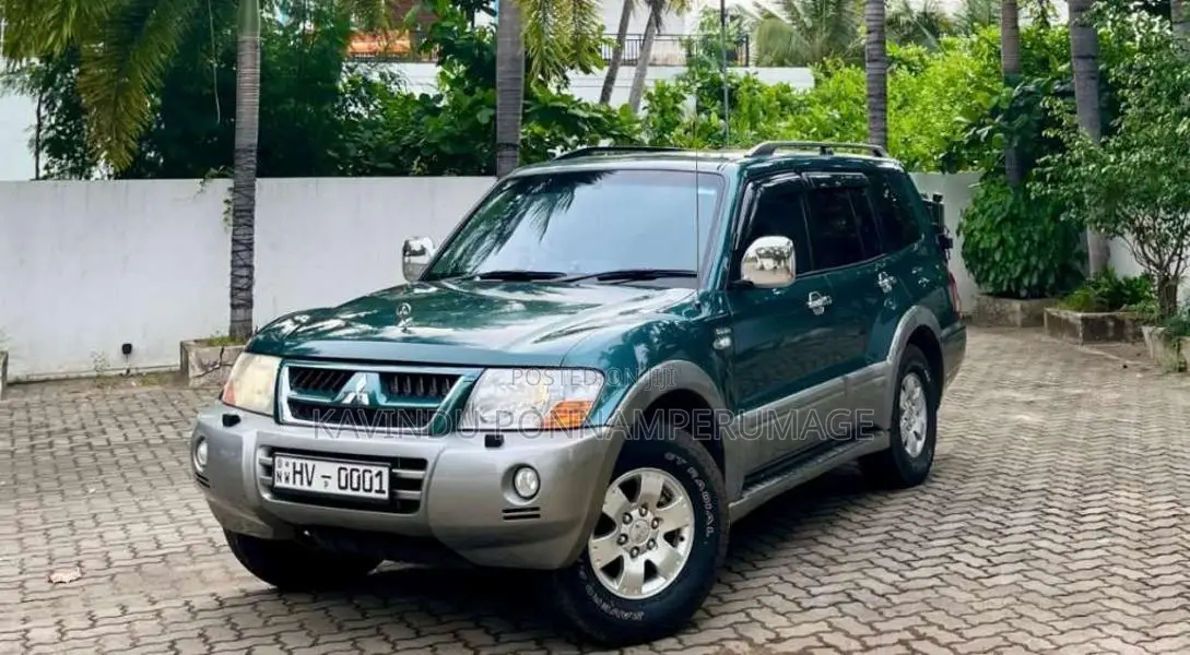 Mitsubishi Montero 2003 SUV (Used)