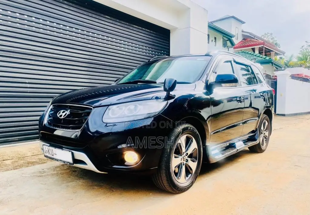 Hyundai Santa Fe 2012 SUV (Used)
