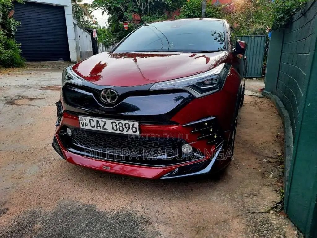 Toyota CHR 2017 SUV (Used)