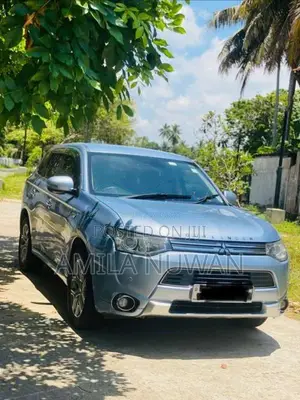 Mitsubishi Outlander 2014 SUV (Used)
