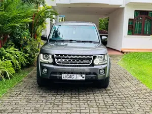 Land-Rover Discovery 4 2014 SUV (Used)