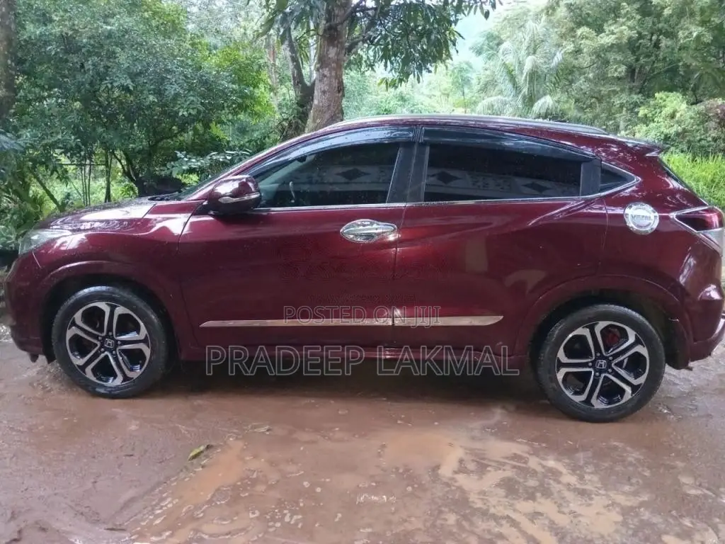 Honda Vezel 2015 SUV (Used)