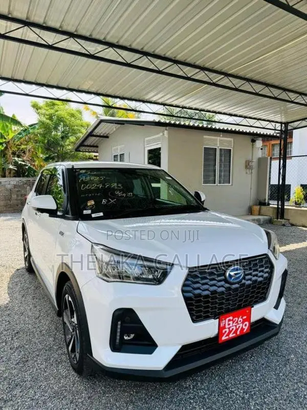 Daihatsu Rocky PREMIUM G Hybrid 2024 SUV Unregistered (Recondition)