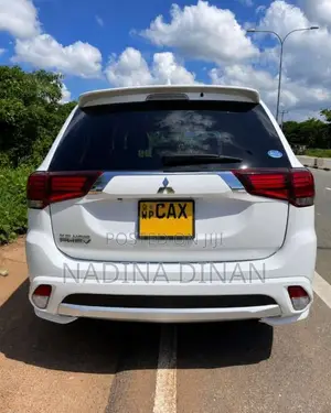 Mitsubishi Outlander 2015 SUV (Used)