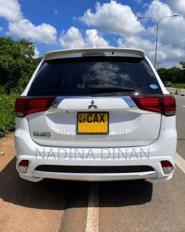 Mitsubishi Outlander 2015 SUV (Used)
