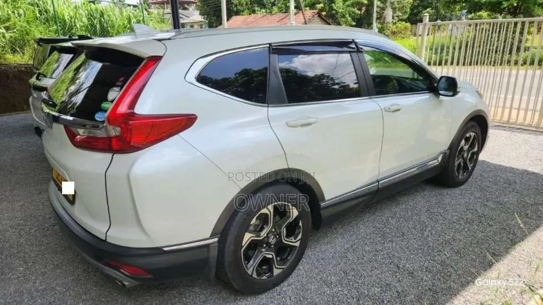Honda CRV MASTERPIECE JAPAN 2018 SUV (Used)