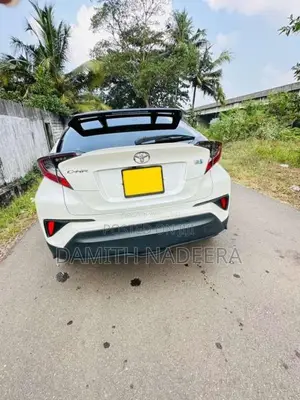 Toyota CHR GT 2017 SUV (Used)