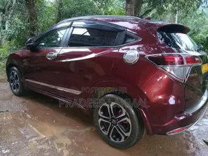 Honda Vezel 2015 SUV (Used)