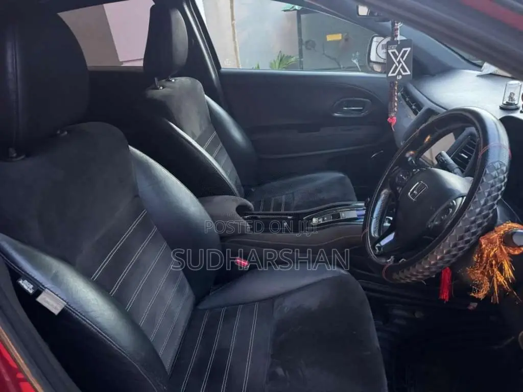 Honda Vezel 2017 SUV (Used)
