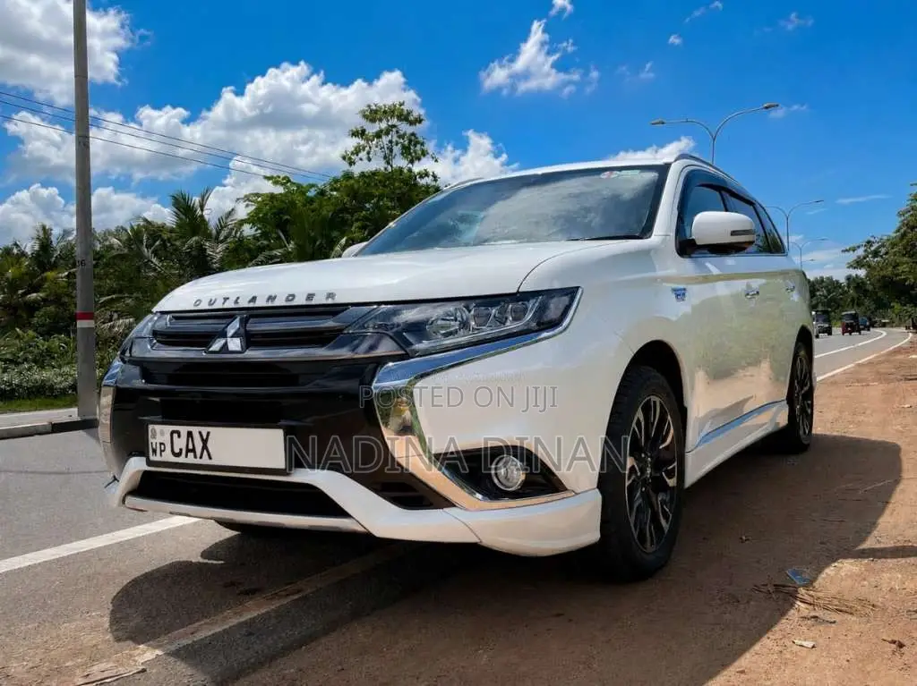 Mitsubishi Outlander 2015 SUV (Used)
