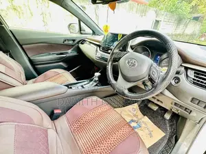 Toyota CHR GT 2017 SUV (Used)