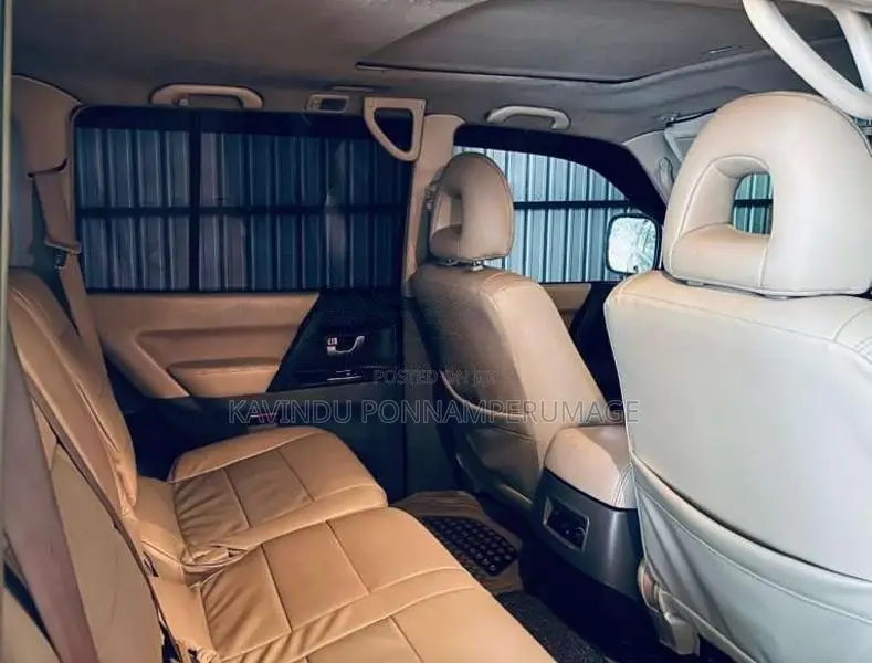 Mitsubishi Montero 2003 SUV (Used)