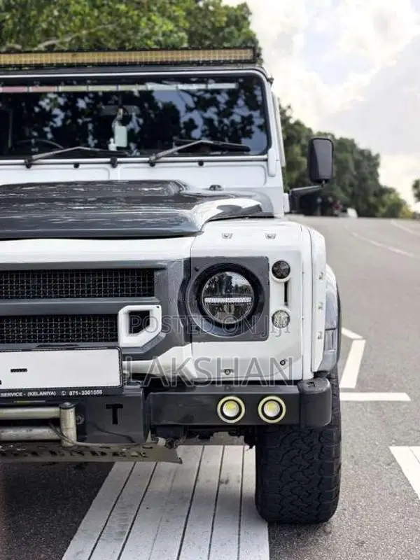 Land-Rover Defender 2.2 Puma 2008 SUV (Used)