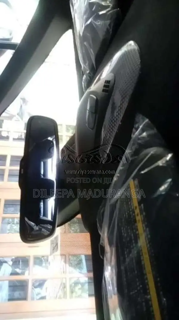 Toyota CHR 2017 SUV (Used)