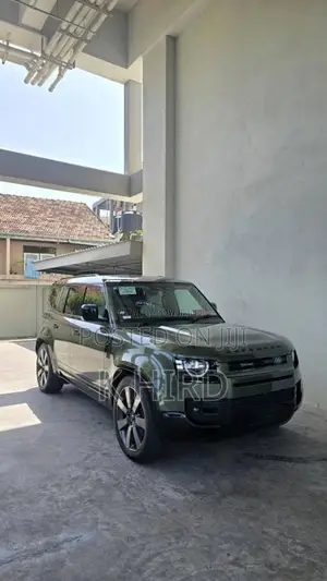 Land-Rover Defender P300e X Dynamic HSE 2026 SUV Brand New