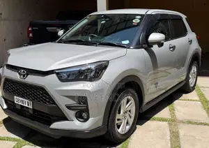 Toyota Raize 2025 SUV (Used)