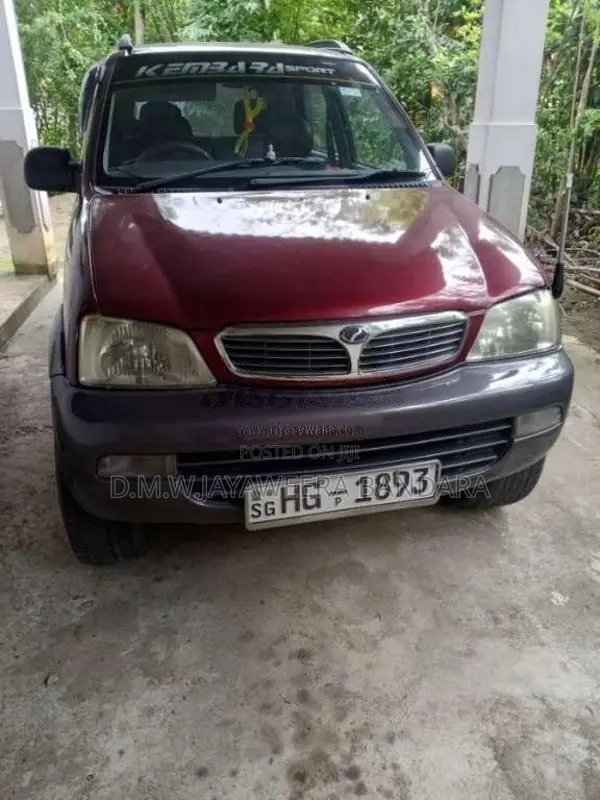 Perodua Jeep 2000 SUV (Used)