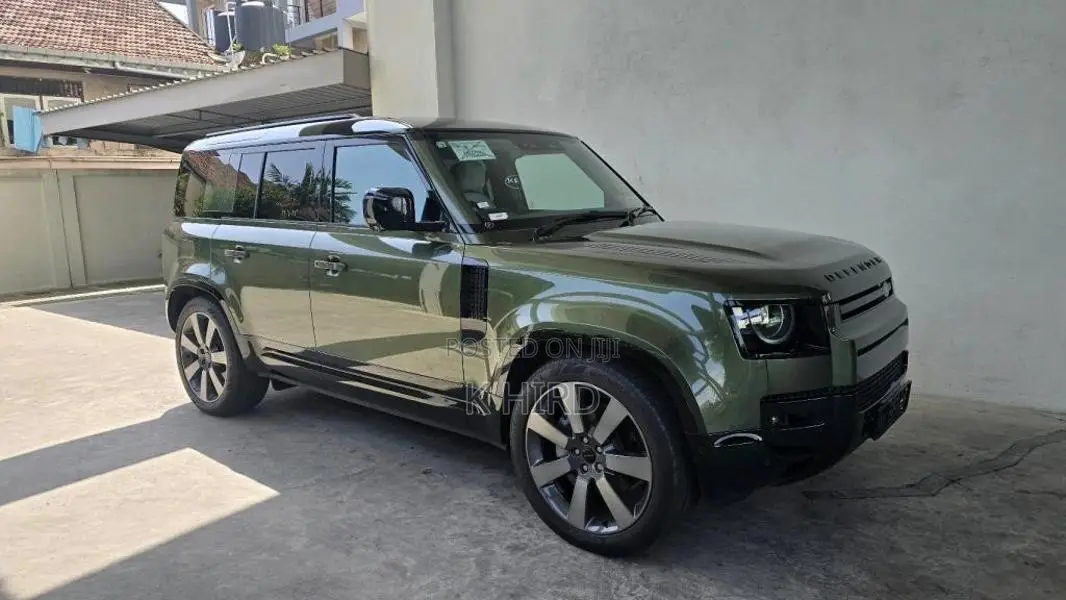 Land-Rover Defender P300e X Dynamic HSE 2026 SUV Brand New