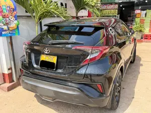 Toyota CHR NGX 10 2020 SUV (Used)