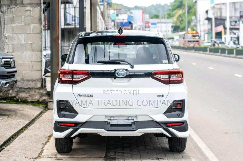 Toyota Raize Z Hybrid Bodykit BSM 2026 SUV Unregistered (Recondition)