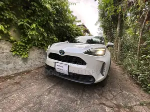 Toyota Yaris Cross 2023 SUV (Used)