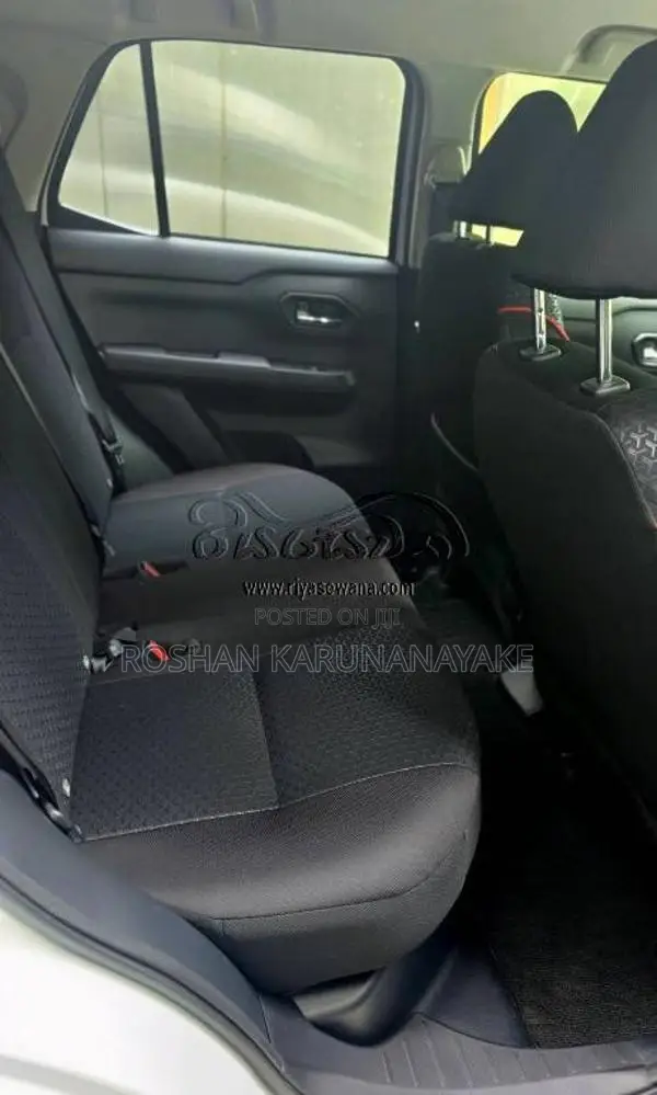 Toyota Raize Z Grade Hybrid A202A 2026 SUV Unregistered (Recondition)