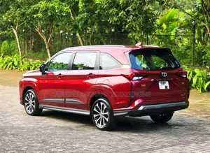 Toyota Veloz 2024 SUV (Used)