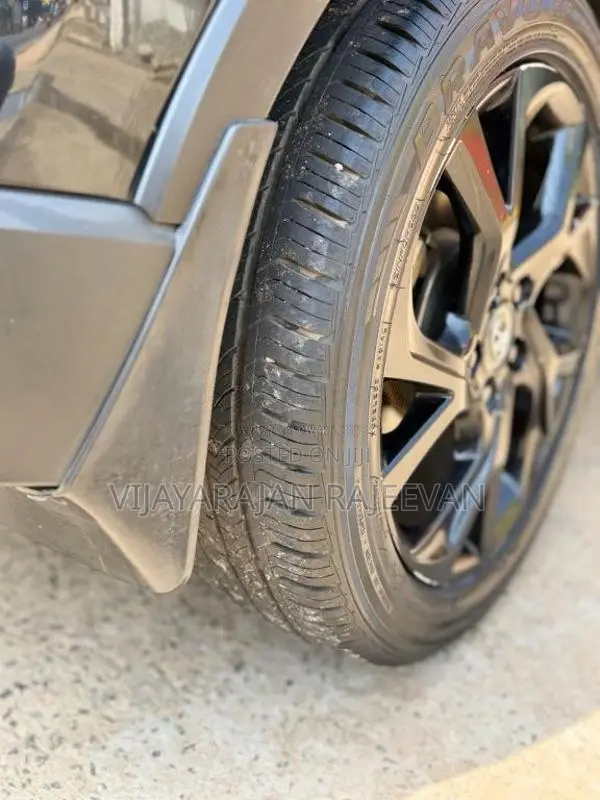 Toyota CHR NGX 10 2020 SUV (Used)