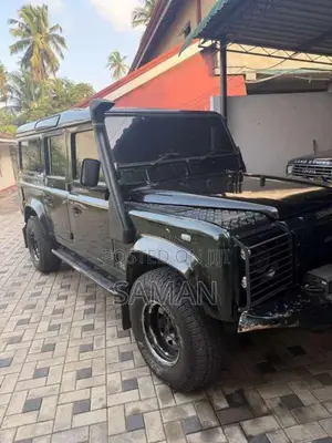 Land-Rover Defender 1995 SUV (Used)