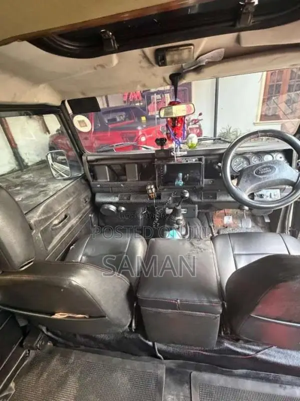 Land-Rover Defender 1995 SUV (Used)