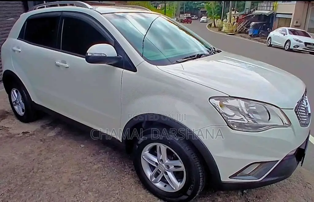 Micro KORANDO 2012 SUV (Used)