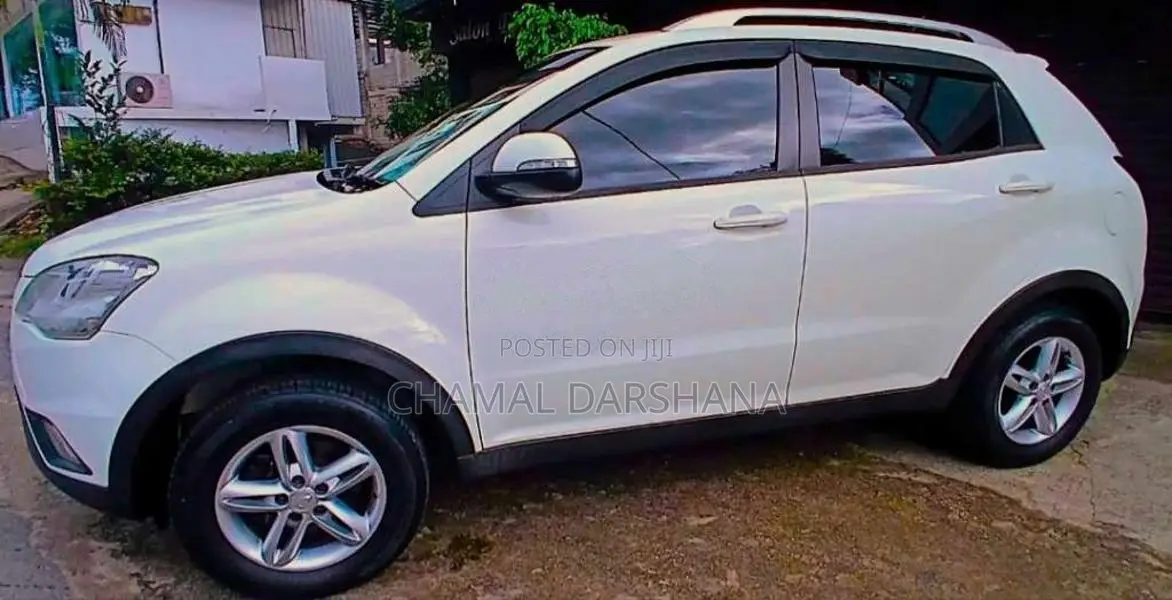Micro KORANDO 2012 SUV (Used)