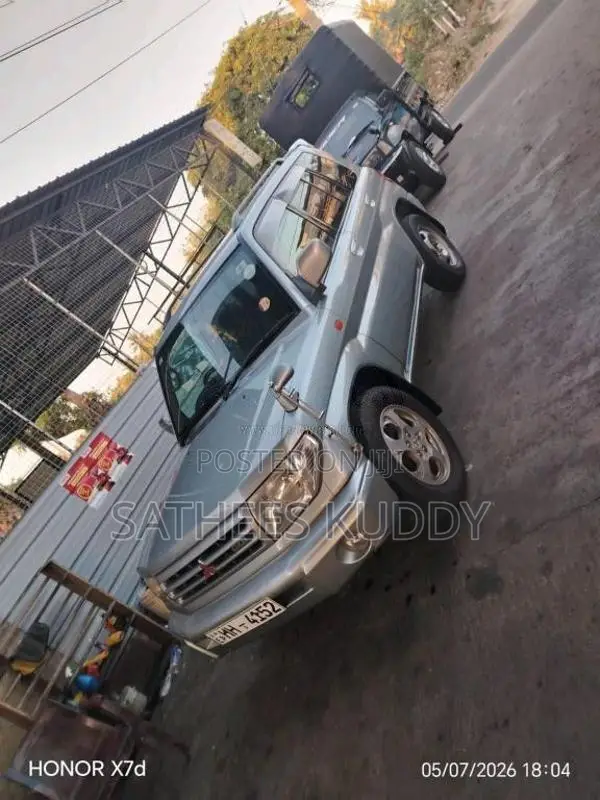 Mitsubishi Gdi 2003 SUV (Used)