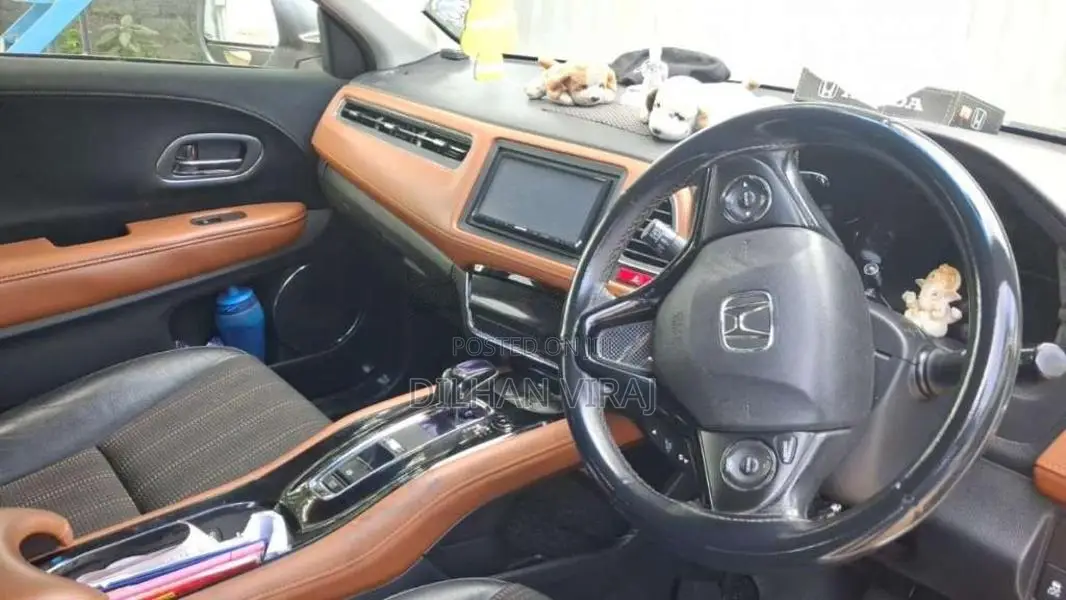 Honda Vezel 2015 SUV (Used)