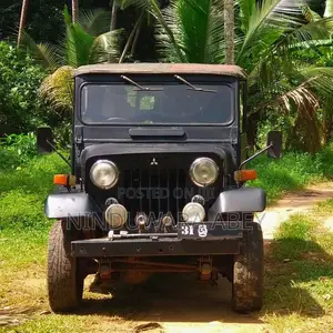 Mitsubishi J32 4DR5 1968 SUV (Used)