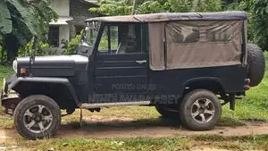 Mitsubishi J32 4DR5 1968 SUV (Used)