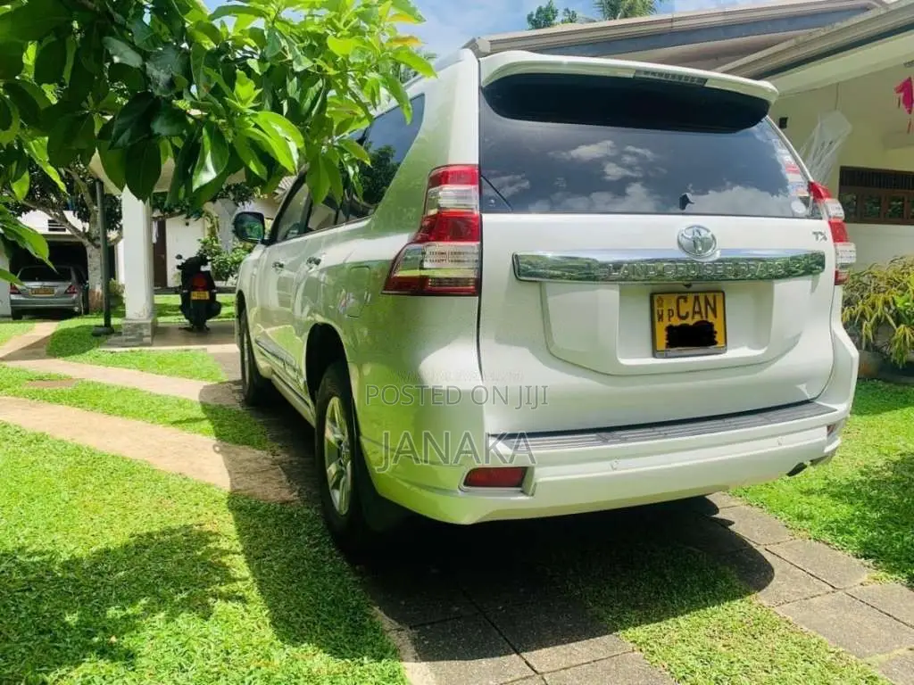 Toyota Prado 150 2015 SUV (Used)
