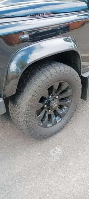 Land-Rover DEFENDER 2014 SUV (Used)