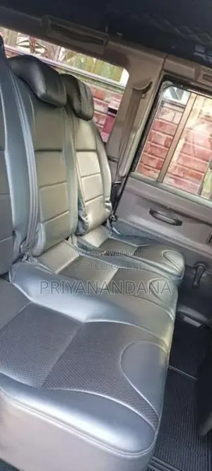Land-Rover DEFENDER 2014 SUV (Used)