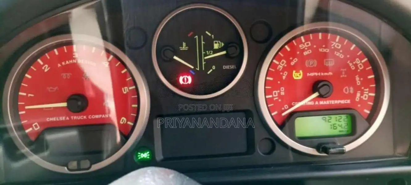 Land-Rover DEFENDER 2014 SUV (Used)